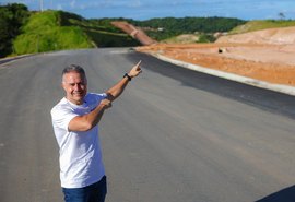 Renan Filho visita obras da AL-101 Norte e defende ampliação até Maragogi