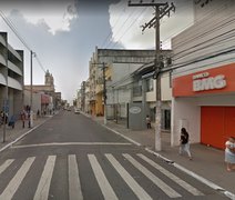 Motorista é preso na contramão da Rua do Sol após circular embriagado por Maceió