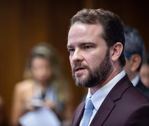 Governo vai liberar uso de FGTS para brasileiros endividados, diz ministro