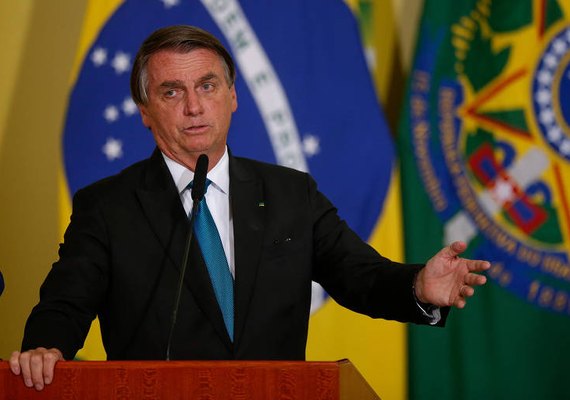 Bolsonaro volta ao maior índice de reprovação do governo segundo pesquisa da XP/ Ipespe