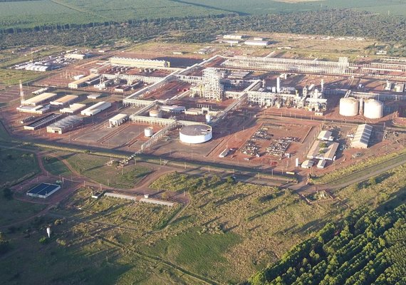 Petrobras retoma fábrica de fertilizantes e avalia recompra da refinaria de Mataripe