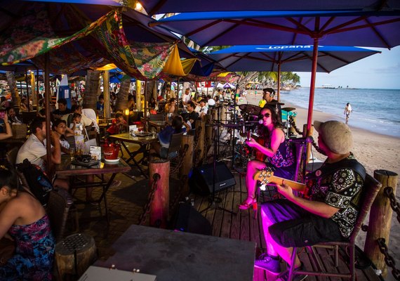 Decreto que autoriza shows em bares de Maceió é publicado