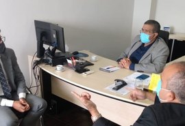 Secretaria de Saúde apresenta plano de imunização da Covid-19 ao Ministério Púbico