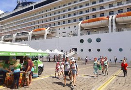 Navio MSC Musica abre temporada de cruzeiros em Maceió