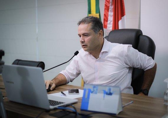 Renan Filho fará mudanças no secretariado esta semana