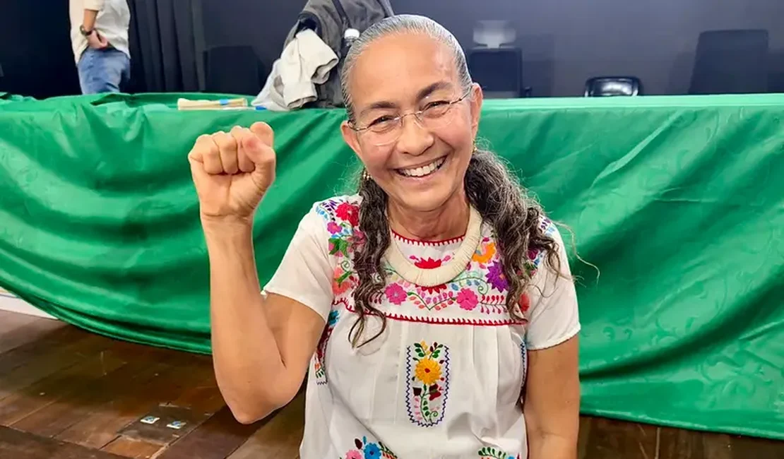 Heloísa Helena convoca servidores públicos e entidades para propor emendas a projeto