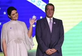 Michelle Bolsonaro deixa comando do PL Mulher