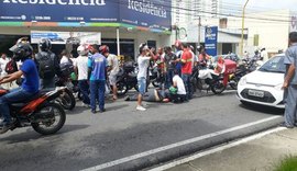 Motociclista vai a óbito após colisão com caminhão na Av. Fernandes Lima