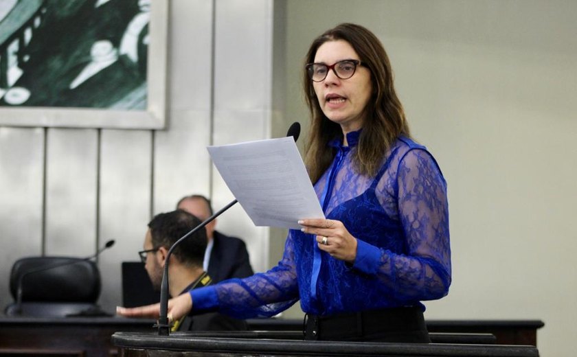 Deputada Jó Pereira cobra informações sobre Plano de Cargos e Carreiras