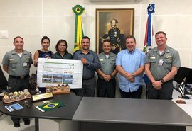 Prefeito busca apoio para tornar Mirante do Farol na maior atração turística do Norte de AL
