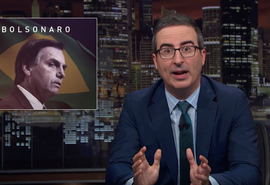 John Oliver fala mal de Jair Bolsonaro em seu programa na HBO