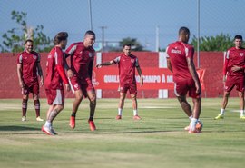 Nove titulares ficam, Barroca segue e CRB aposta em estabilidade para 2026; veja