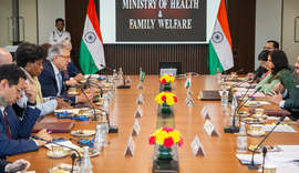 Brasil busca parceria com Índia para produção de medicamentos e vacinas