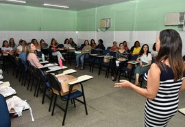 Secretaria Municipal de Saúde realiza capacitação direcionada aos enfermeiros de atenção Básica