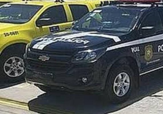 Foragido por homicídio é capturado com drogas em condomínio de alto padrão na Barra de São Miguel