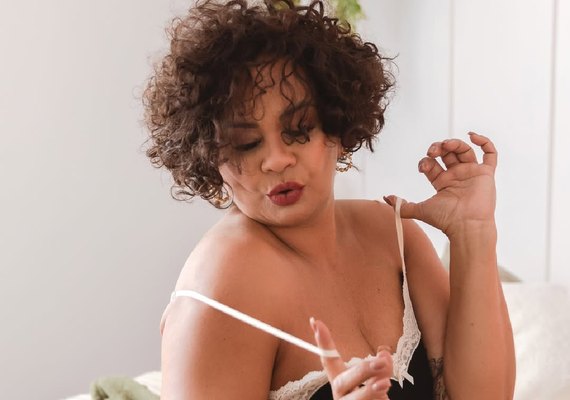 Solange Couto nega boatos e afirma não produzir conteúdo adulto online