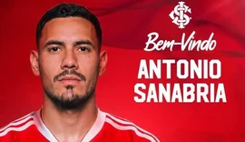 Internacional confirma contratação do atacante paraguaio Antonio Sanabria