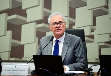 Senador Renan assume projeto para atenuar danos climáticos e efeitos da guerra contra produtores rurais