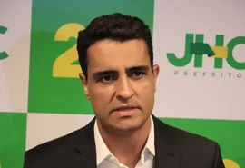 Pesquisas vão medir impacto do caso Banco Master na imagem de JHC; entenda