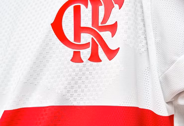 Flamengo lança novo uniforme para a temporada 2026