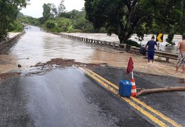 Força-tarefa atua nas cidades baianas afetadas pelas chuvas