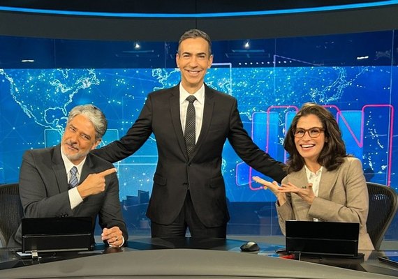 William Bonner se despede do Jornal Nacional com seu último 'boa noite'