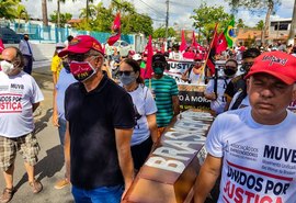 Protesto contra a Braskem fecha Avenida Assis Chateubriand e deixa o trânsito caótico