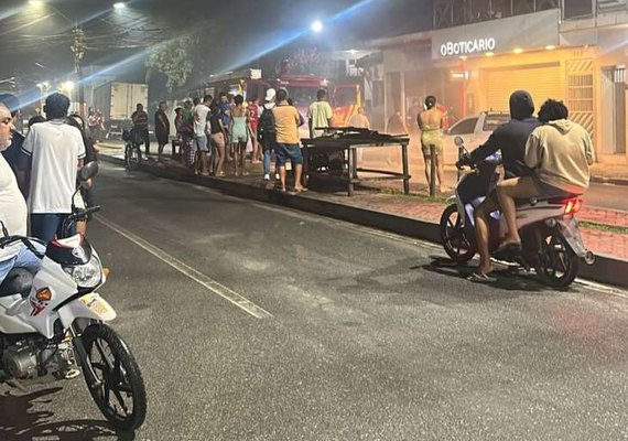 Incêndio em estabelecimento assusta moradores em São Luiz do Quitunde