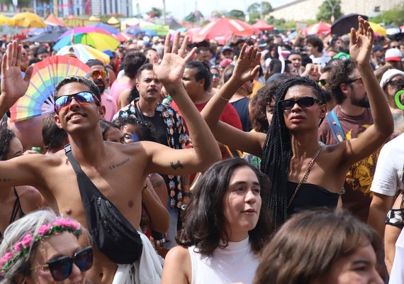 Dicas de saúde ajudam turistas a aproveitar o Carnaval sem riscos