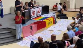 Professores da Ufal aprovam greve com início a partir do dia 29 de abril