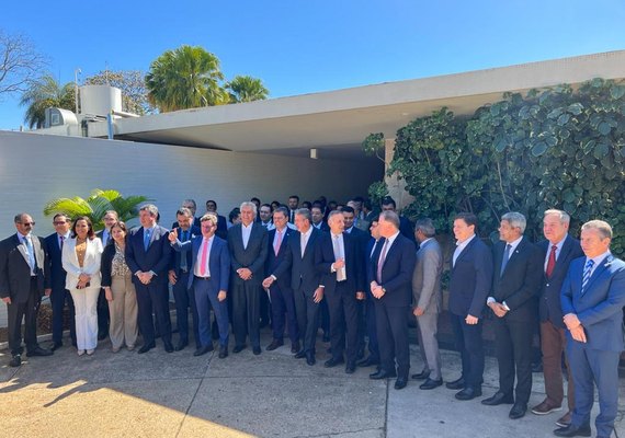 Em Brasília, vice-governador representa Alagoas em reunião sobre a reforma tributária