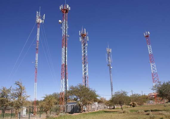 Governo usará dados de telecomunicação para identificar aglomerações