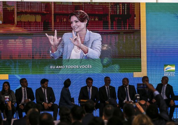 Governo Federal lança canais voltados para educação e libras