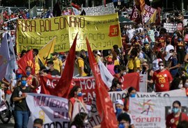 Datafolha: Pela primeira vez, maioria no país defende impeachment de Bolsonaro