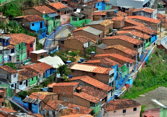 Da grota ao lucro: como o empreendedorismo feminino pode mudar o futuro de uma comunidade