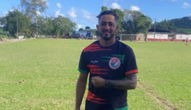 Treinador de clube de futsal é morto durante transmissão ao vivo de partida