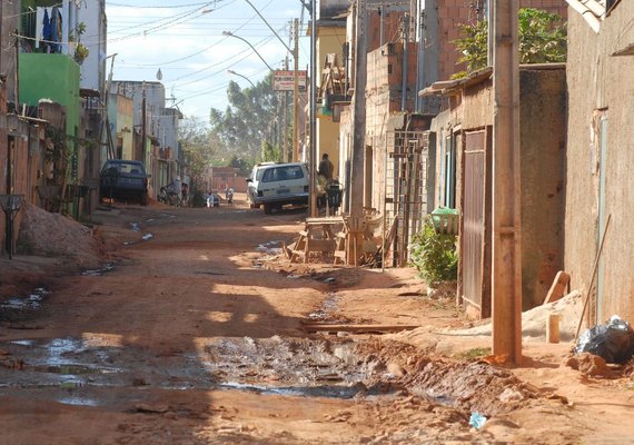 Pandemia fez um novo bilionário a cada 26 horas, diz Oxfam