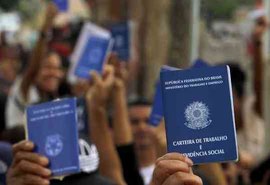 No Brasil desemprego sobe para 11,6% em fevereiro