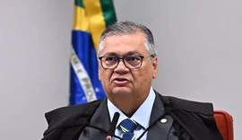 Dino retira sigilo de apuração sobre verbas para filme de Bolsonaro