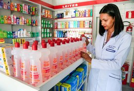 Trabalhadores de supermercados e farmácias podem ser vacinados contra Covid-19 em AL