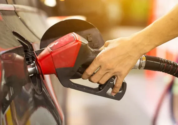 Com reajuste no litro de gasolina, Maceió registra preços até R$6,29