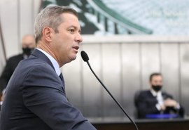 Cabo Bebeto critica informações veiculadas pelo governador sobre vacinação