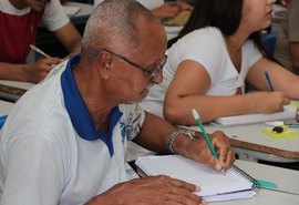 Vem que Dá Tempo: Programa para alunos que abandonaram os estudos