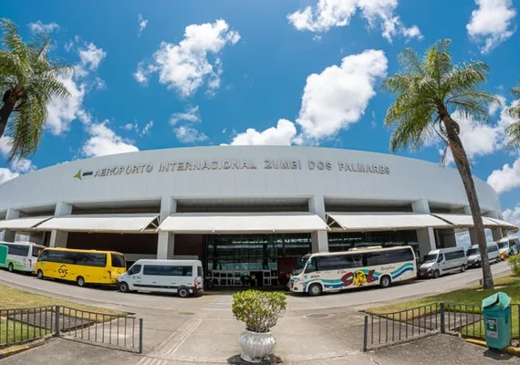 Malha aérea encolhe 15% em dois anos, mesmo com recorde de passageiros