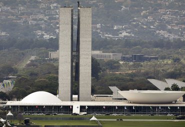 Lula sanciona aumento do Legislativo, mas barra penduricalhos