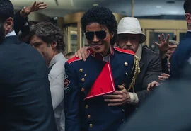 ''Michael', filme do rei do pop lidera bilheterias e bate recorde em estreia