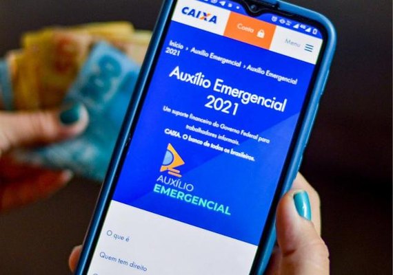 Auxílio emergencial é pago a beneficiários do Bolsa Família com NIS 7
