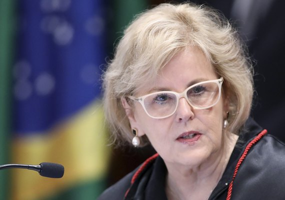 Rosa Weber dá 10 dias para Congresso esclarecer votação do fundo eleitoral