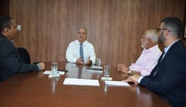 TCE/AL recebe visita do Secretário do Tribunal de Contas da União
