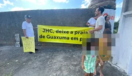 “Cocô não é Massa”: moradores de Guaxuma protestam contra JHC por estação de esgoto em Área Verde